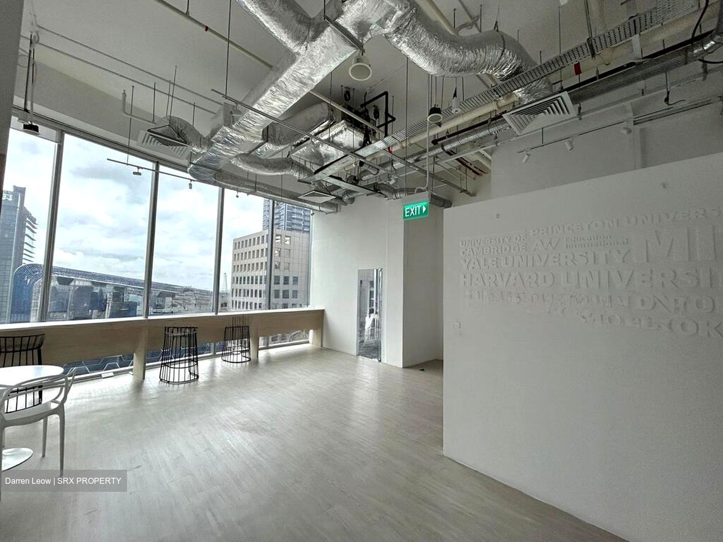Oxley Tower (D1), Office #520258421